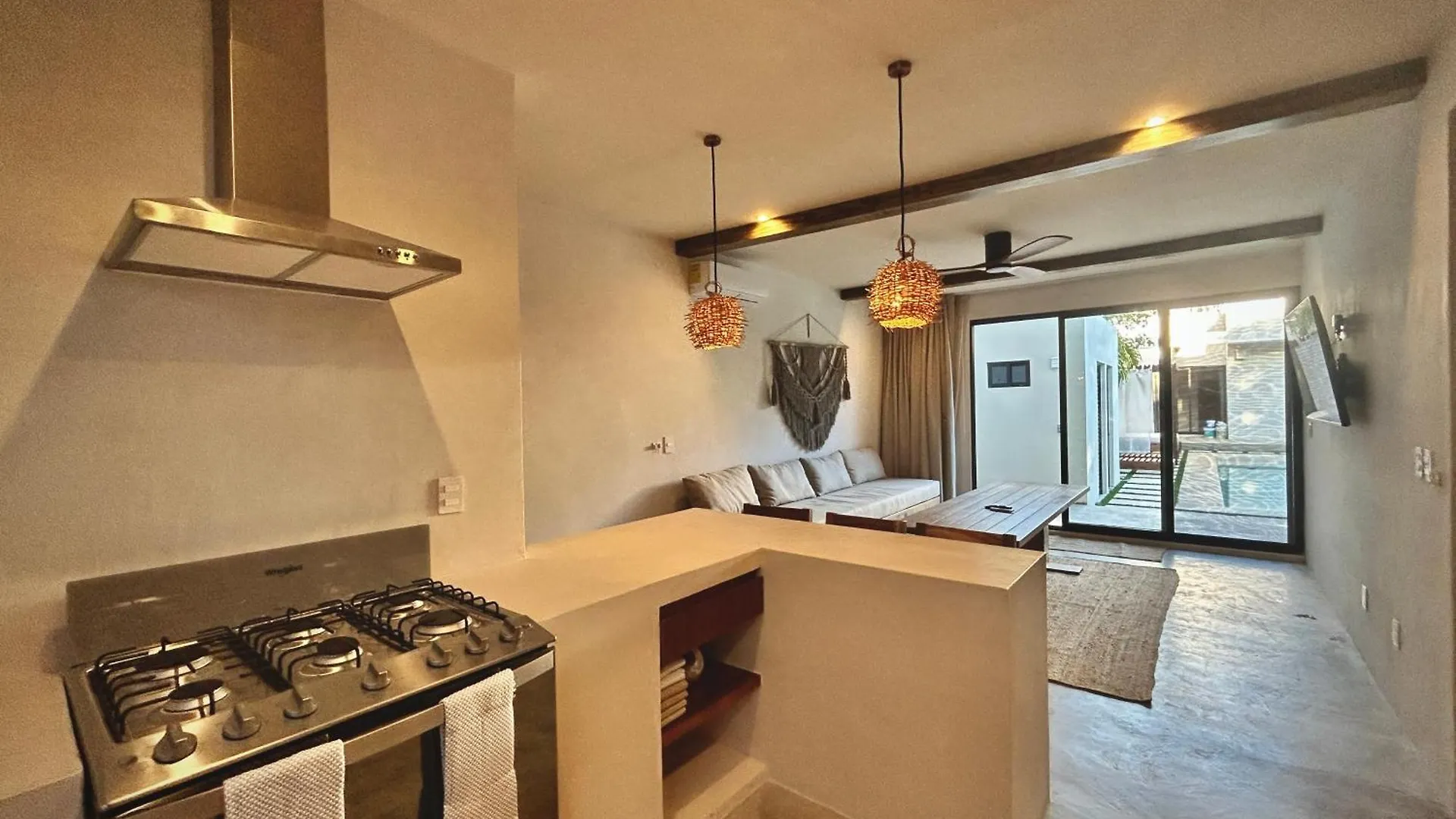 Stunning Villa In The Heart Of La Veleta Tulum 0*,