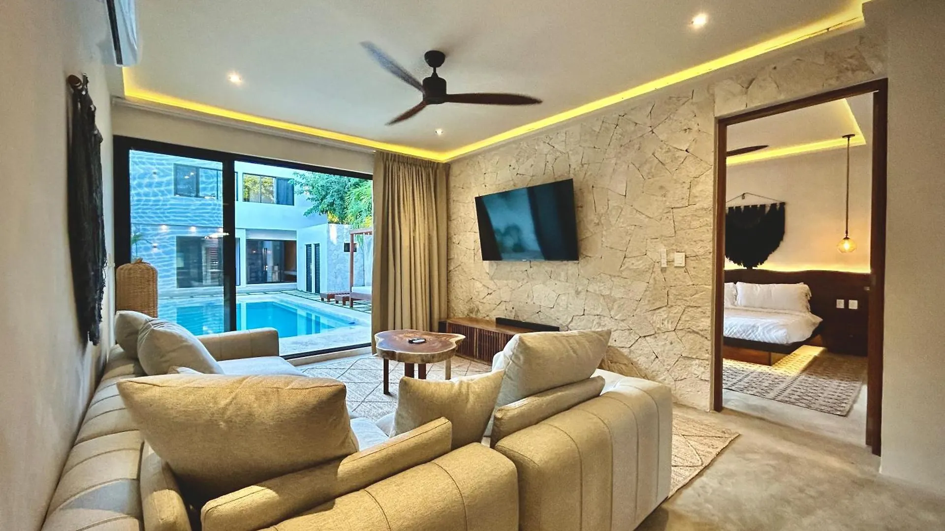 Stunning Villa In The Heart Of La Veleta Tulum