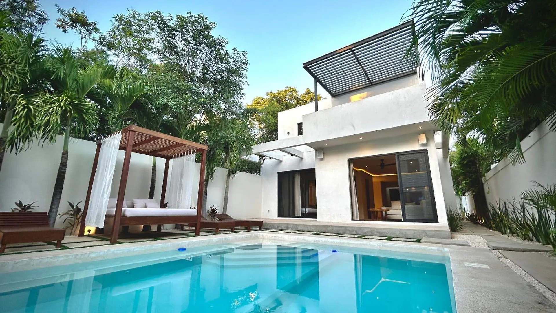 Stunning Villa In The Heart Of La Veleta Tulum